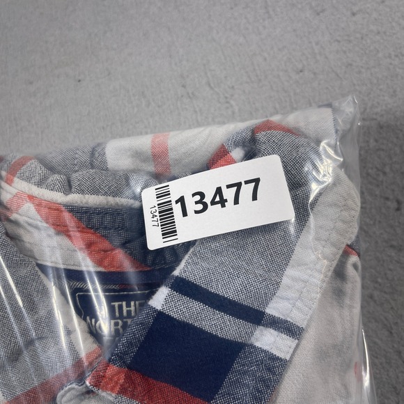 The North Face Plaid Flannel Long Sleeve Button Up Shirt Men's Size Medium - Picture 9 of 9